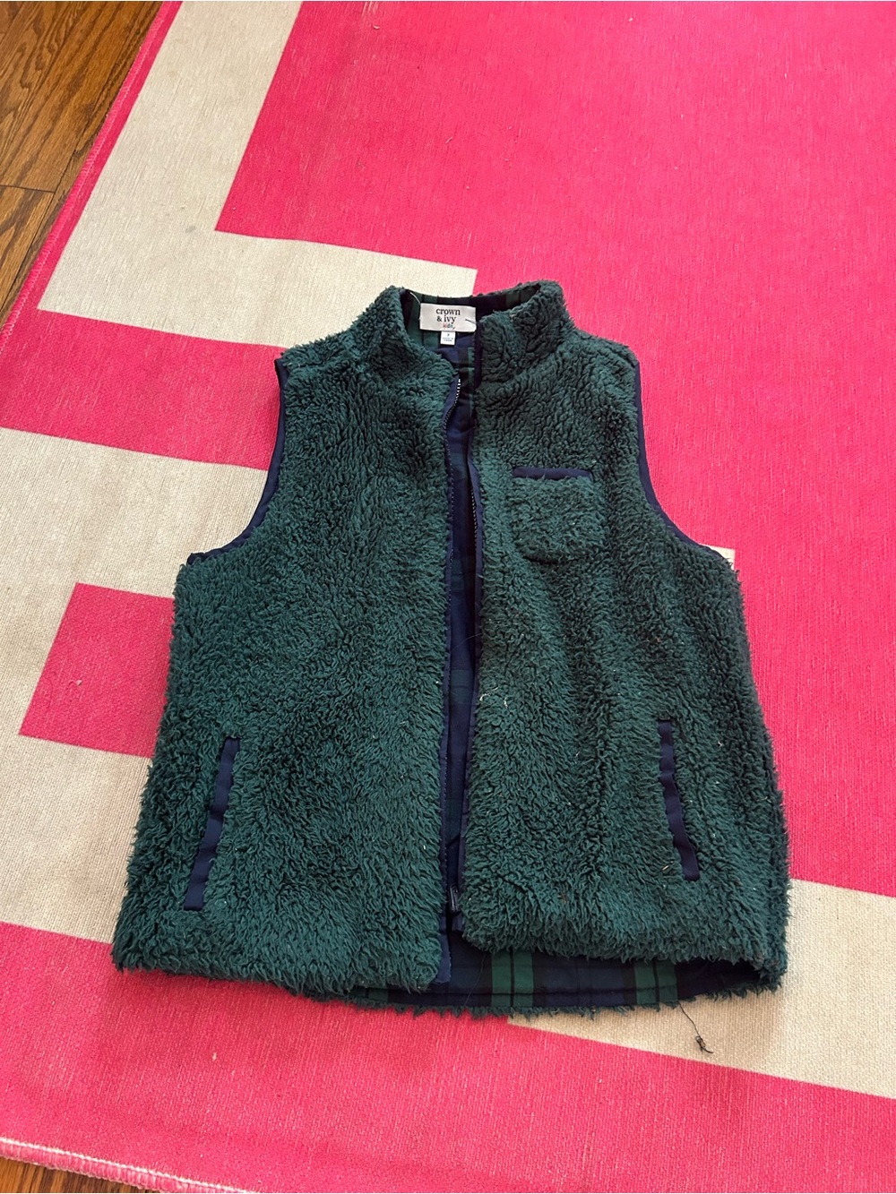 crown & ivy Kids Green Sherpa Fleece Vest